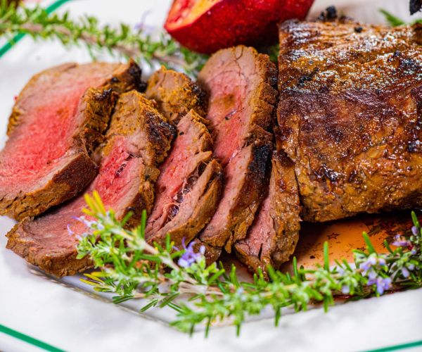 Perfect Grilled Beef Tenderloin Recipe: Deliciously Tender